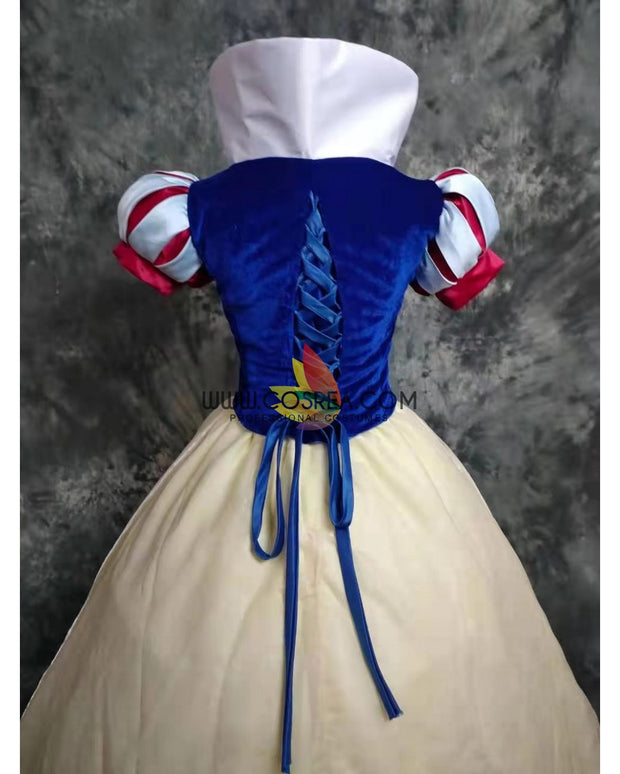 Cosrea Disney Princess Snow White Velvet With Standing Collar Cosplay Costume