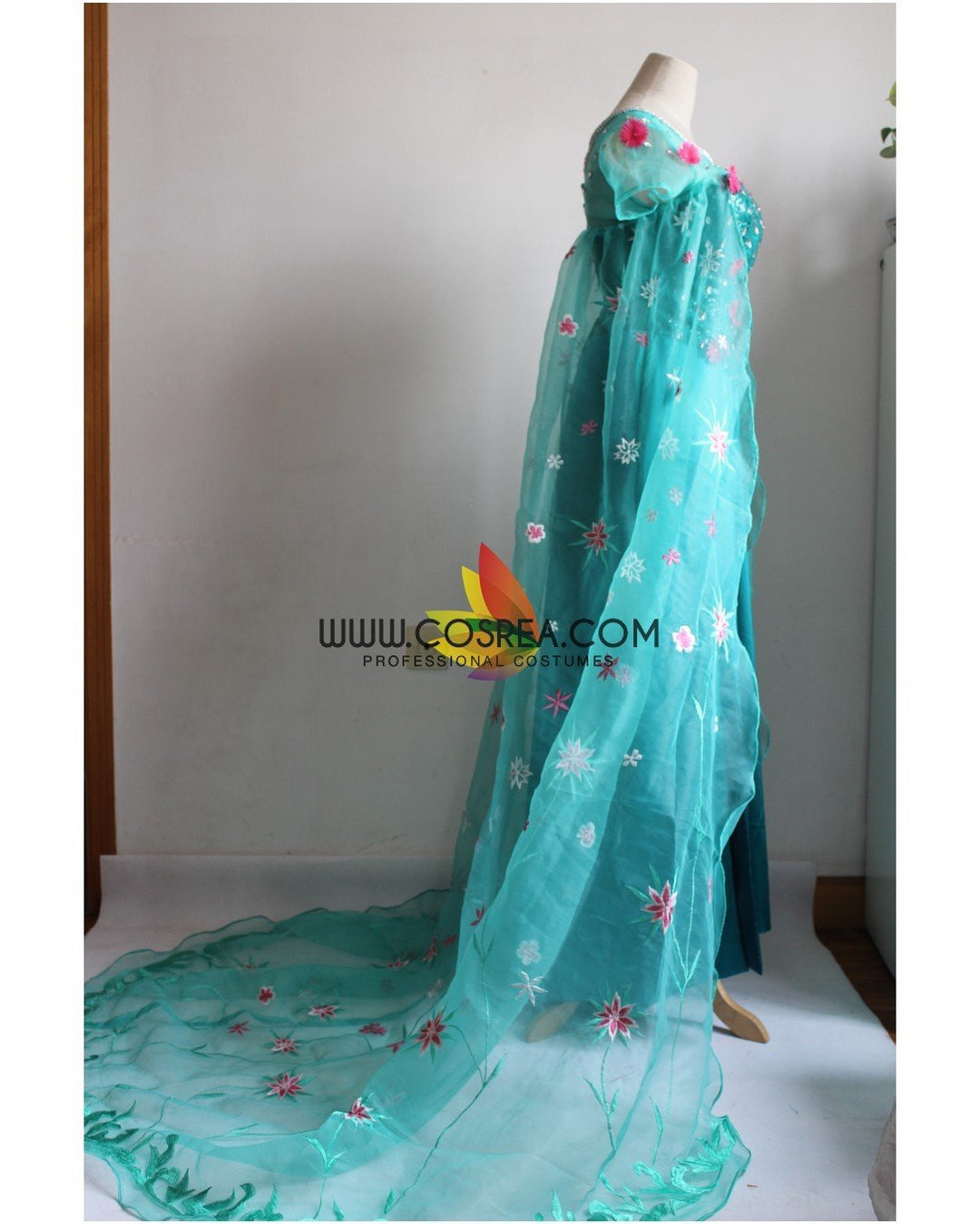 Frozen fever cosplay hotsell